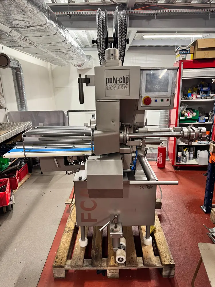 Automatic clipping machine FCA3430-18 1