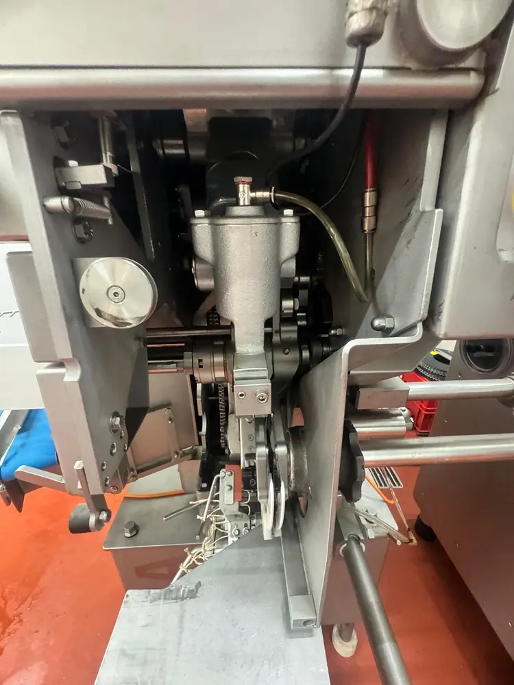 Automatic clipping machine FCA3463 4